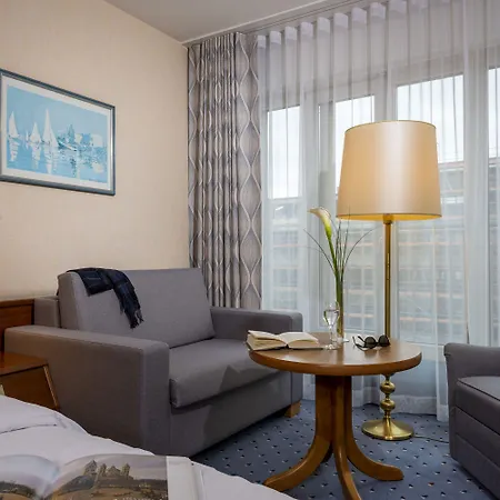 玛丽蒂姆科隆酒店